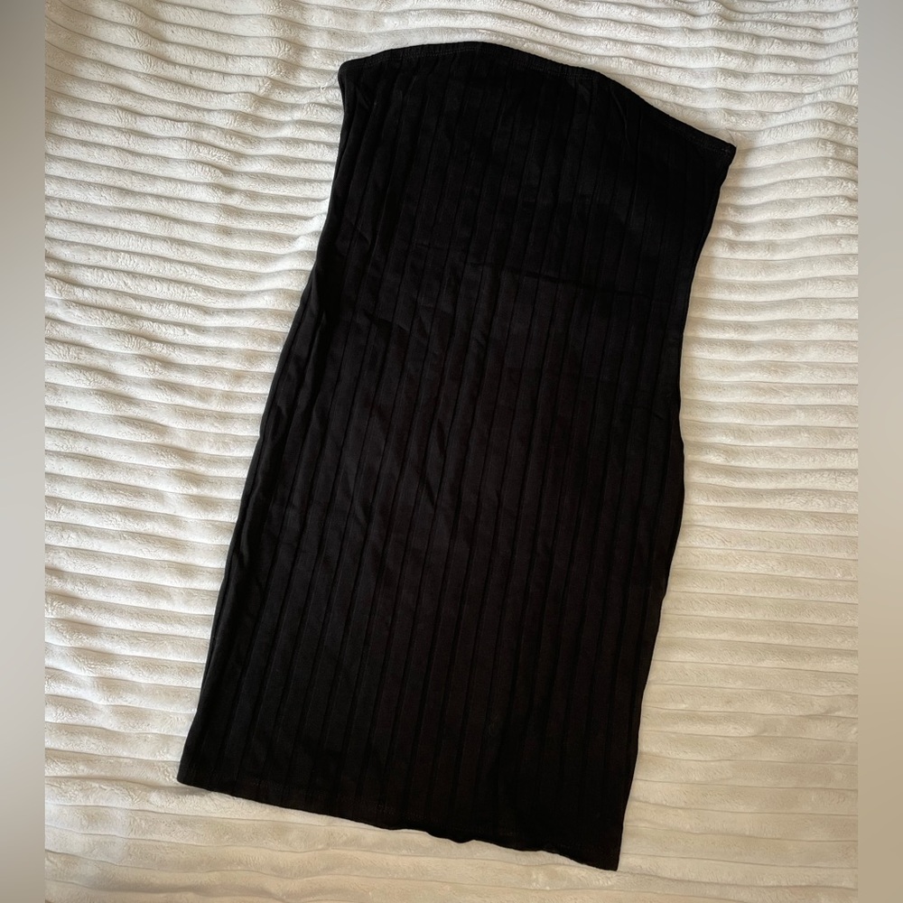 BLACK STRAPLESS BODYCON MINI DRESS